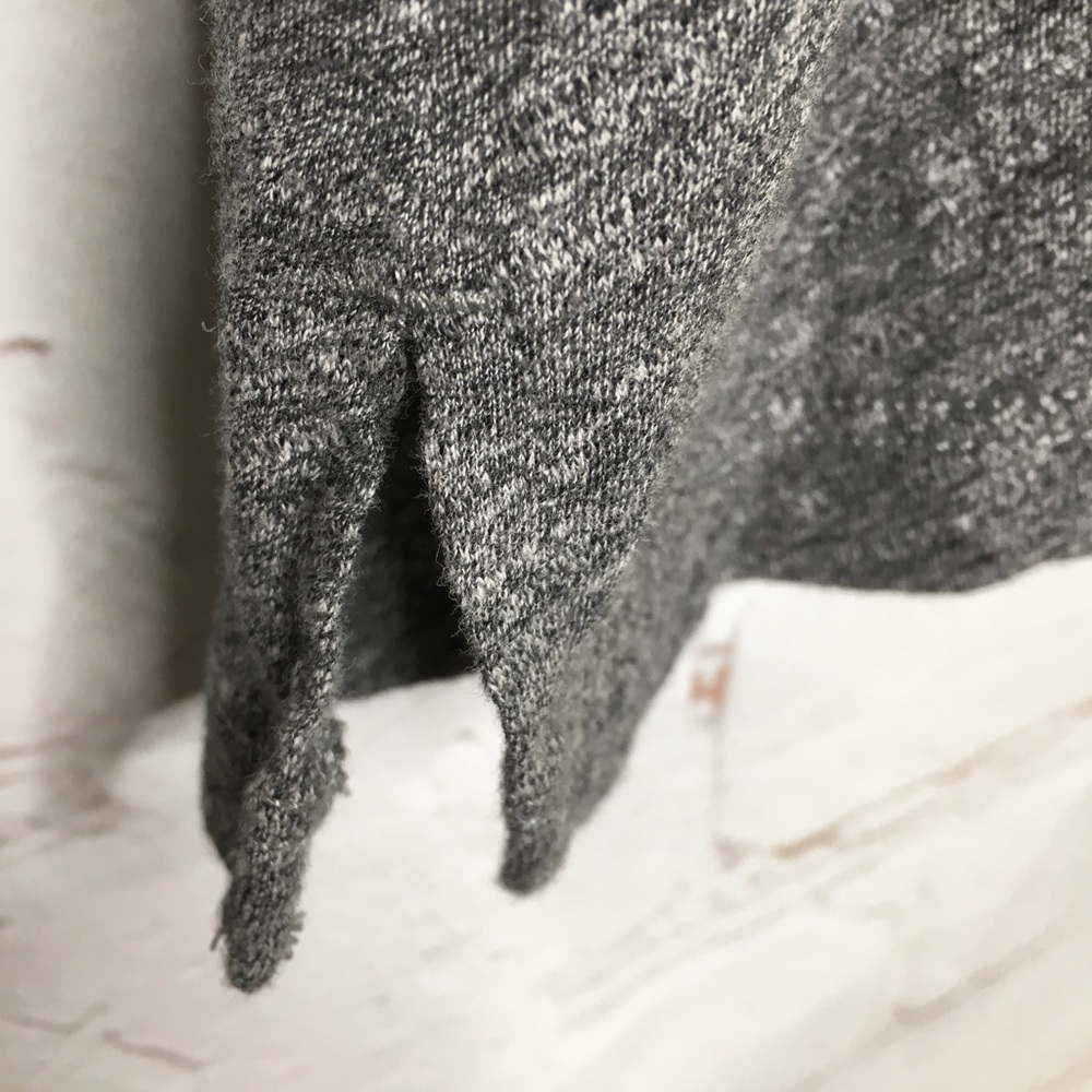 NEW Madewell Grey Whisper Cotton V-Neck Pocket Tee Size XS - Picture 7 of 12
